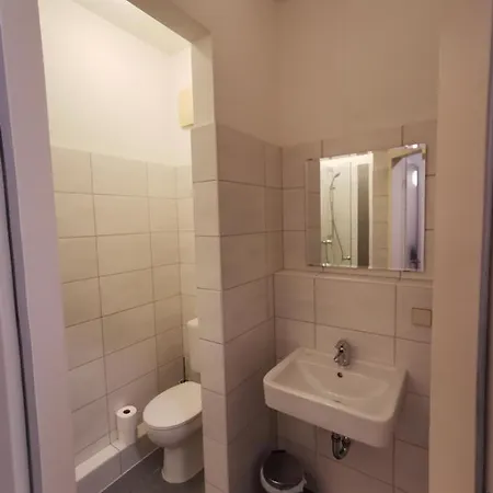 Апартаменты Cozy B66 - Naehe Alexanderplatz