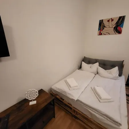 Cozy B66 - Naehe Alexanderplatz * Berlijn